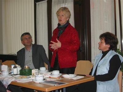 Angelica Schwall-Düren beim Vortrag