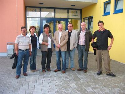 Delegation aus Vorstand und Fraktion der SPD mit Frau Räuber (3. v. l.)