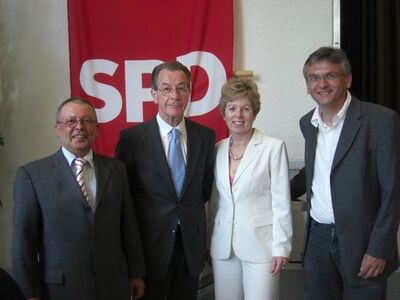 von links nach rechts: Detlev Kleer, Franz Müntefering, Angelica Schwall-Düren, Hermann-Josef Vogt