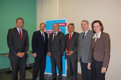 v.l.: Joachim Brendel, Dr. Michael Oelck, Matthias Machnig, Hermann-Josef Vogt, Norbert Hoffmann und Andrea Franiel